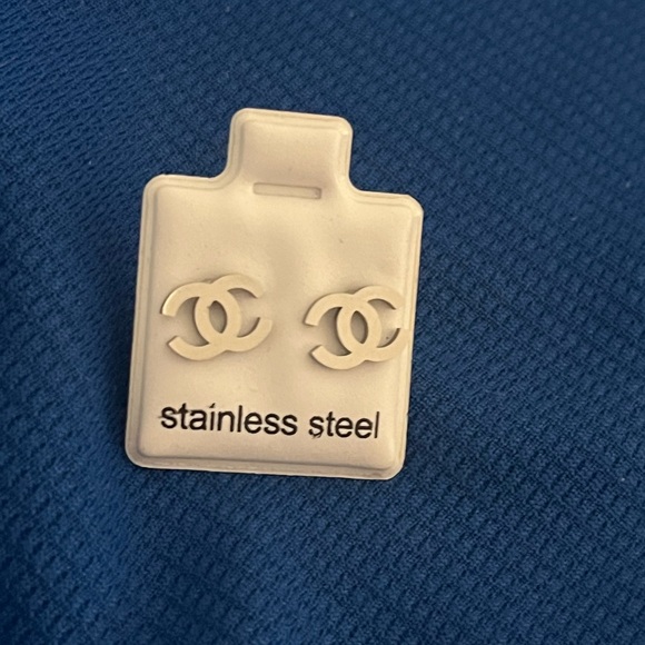 Jewelry - - Stainless Steel Earrings - Silver